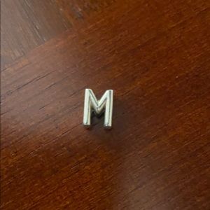 Pandora M Charm NM